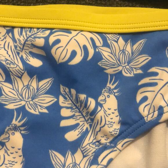Mini Boden Brand SIze 6-7 Blue & Yellow Tropical print  2 Piece Frill Bikini - Picture 4 of 5